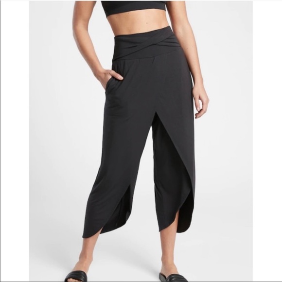 Athleta Pants - Athleta Release Pant Black